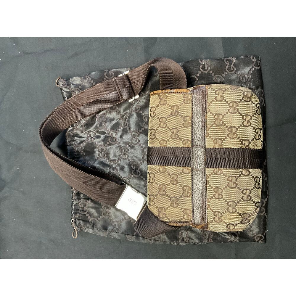 Gucci Vintage GG Monogram Canvas Waist Belt Bag Brown - Picture 3 of 9